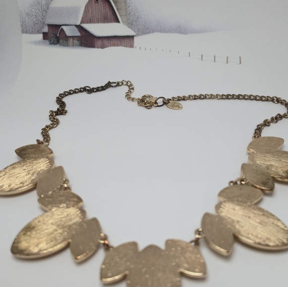 Charming Charlie Gold Necklace with Cream Petals - Picture 9 of 11